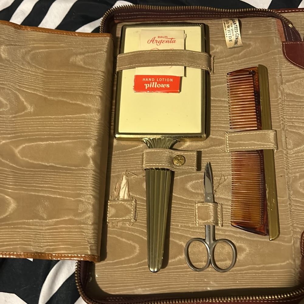 Vintage grooming kit - Picture 7 of 7